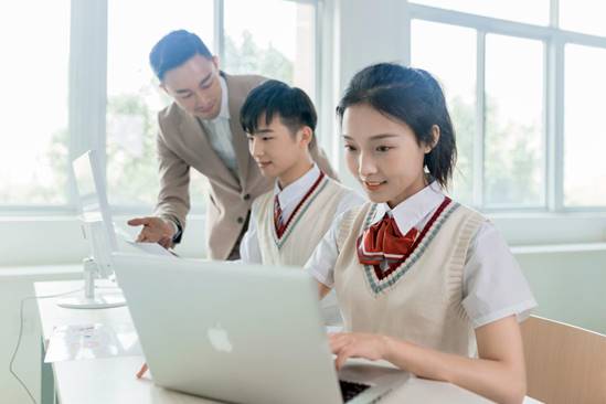 好專(zhuān)業(yè) 新華互聯(lián)網(wǎng)科技新專(zhuān)業(yè)亮點(diǎn)解析 好專(zhuān)業(yè) 新華互聯(lián)網(wǎng)科技新專(zhuān)業(yè)亮點(diǎn)解析