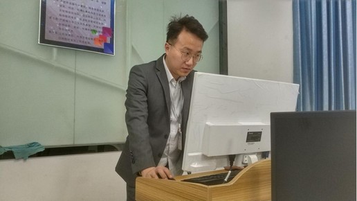 DƬ1.jpg